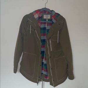 Toad&Co Olive Green Forester Pass Parka with Plaid Lining